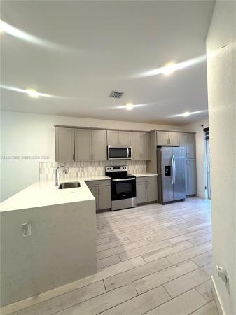 Merrick Square, 135 SW 171st Ln, Pembroke Pines, Florida 33027, image 2