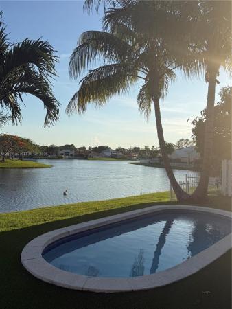 Wedgewood Cove, 13950 Oak Ridge Dr, Davie, Florida 33325, image 1
