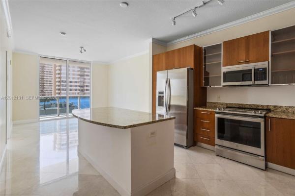 Ocean Marine Yacht Club, 1945 S Ocean Dr #503, Hallandale Beach, Florida 33009, image 1