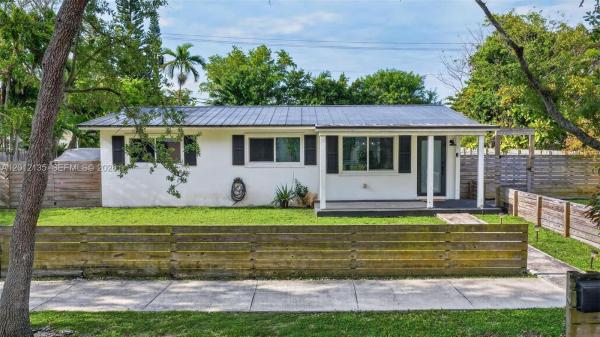 Cutler Ridge, 9240 Marine Dr, Cutler Bay, Florida 33189, image 1