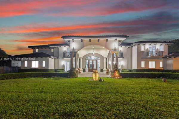 12401 SW 45th St, Unincorporated Dade County, Florida 33175, image 1