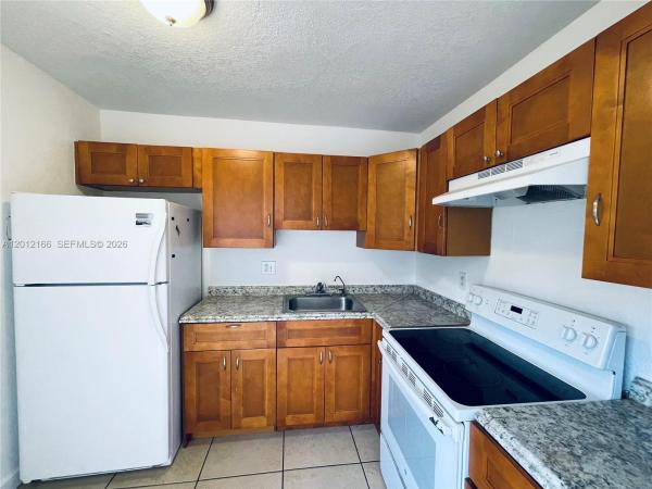 Townhouses Of Plantation, 825 NW 46th Ave, Plantation, Florida 33317, image 1