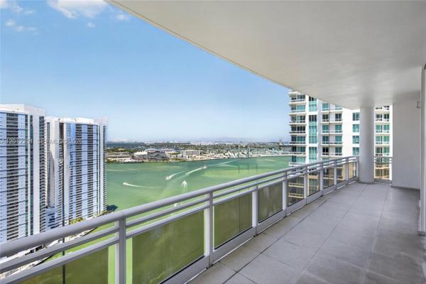 Carbonell, 901 Brickell Key Blvd #3607, Miami, Florida 33131, image 1