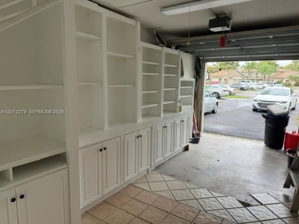 The Towns Of Lakeside Green, 4411 Willow Pond Rd #C, West Palm Beach, Florida 33417, image 2