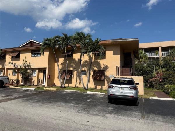 6850 NW 173rd Dr #109, Hialeah, Florida 33015, image 1