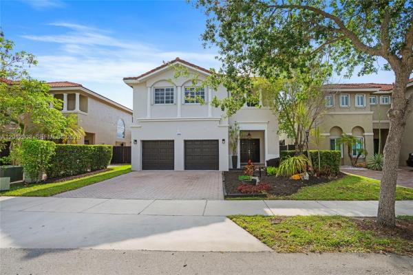 14024 SW 132nd Ave, Unincorporated Dade County, Florida 33186, image 1
