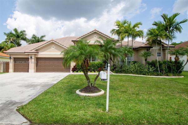 Fairways At Keys Gate, 2910 Fairways Dr, Homestead, Florida 33035, image 1