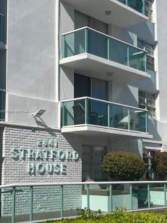 Stratford House, 2841 NE 163rd St #1210, North Miami Beach, Florida 33160, image 2