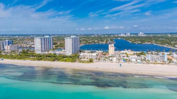 Andoric, 901 S Surf Rd #404, Hollywood, Florida 33019, image 1