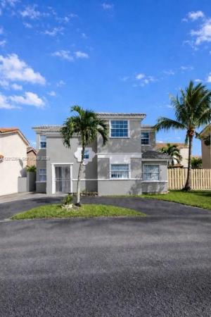 1045 NW 126th Pl, Unincorporated Dade County, Florida 33182, image 1