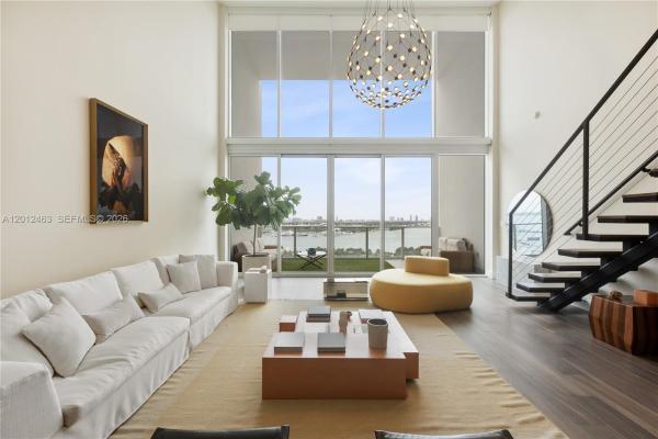 Ten Museum Park Residential, 1040 Biscayne Blvd #1602, Miami, Florida 33132, image 2
