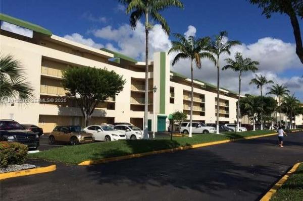 8870 Fontainebleau Blvd #312, Unincorporated Dade County, Florida 33172, image 1