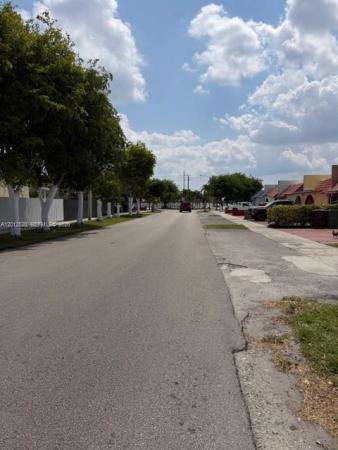 1656 W 57th Ter, Hialeah, Florida 33012, image 1