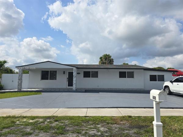 11984 SW 195th St, Unincorporated Dade County, Florida 33177, image 1