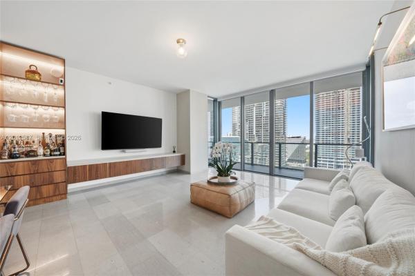 Reach Brickell City Centre, 68 SE 6th St #1904, Miami, Florida 33131, image 1