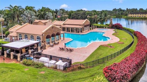 Villas At Carmel, 3375 NE 15th Dr #102-12, Homestead, Florida 33033, image 2