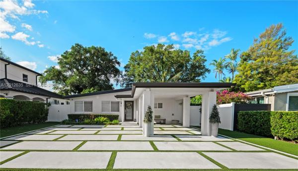 6230 SW 27th St, Unincorporated Dade County, Florida 33155, image 1