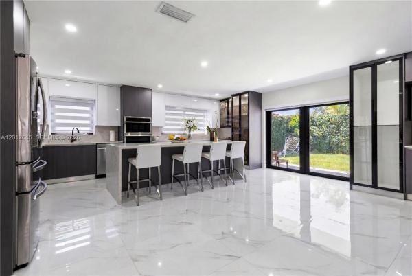 Riviera, 1549 Zuleta Ave, Coral Gables, Florida 33146, image 1