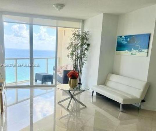 La Perla, 16699 Collins Ave #2705, Sunny Isles Beach, Florida 33160, image 1