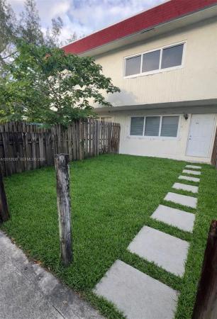 1560 NE 151st St #102, Unincorporated Dade County, Florida 33161, image 1