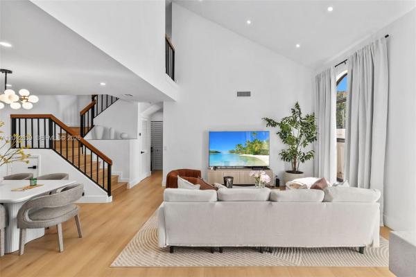Costan Villas Harbor Village, 21216 Harbor Way #158-15, Aventura, Florida 33180, image 1