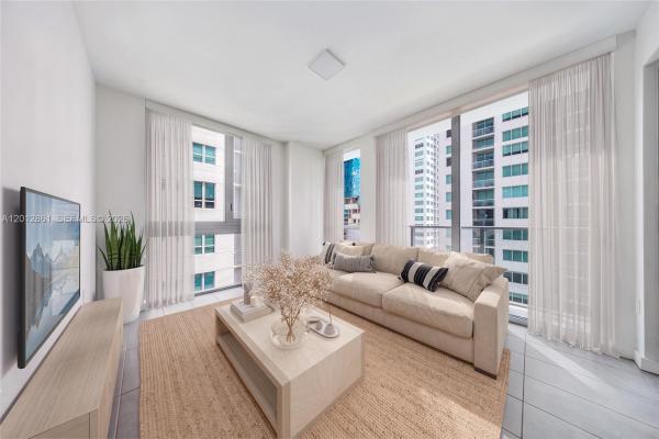 YotelPad Miami, 227 NE 2nd St #1909, Miami, Florida 33132, image 1