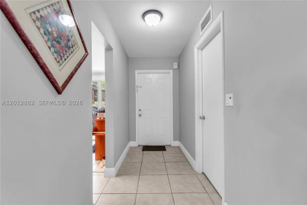 Spyglass, 9820 NW 65th Ct #B13, Tamarac, Florida 33321, image 2