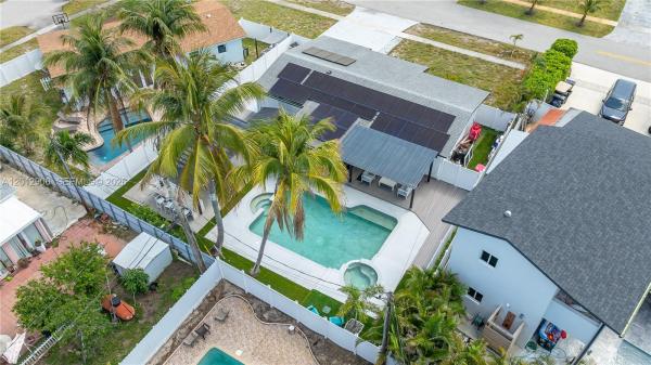 Coral Manor, 1183 SE 1st Ter, Deerfield Beach, Florida 33441, image 1