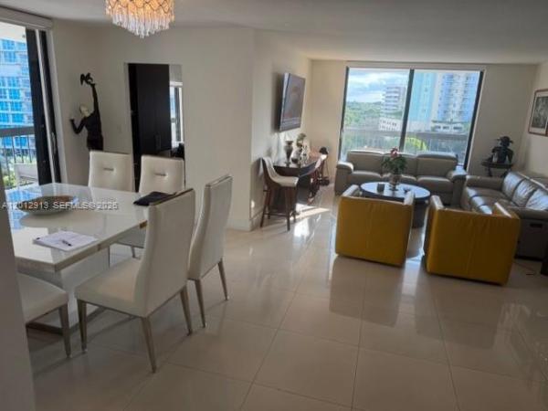 Brickell Bay Club, 2333 Brickell Ave #812, Miami, Florida 33129, image 1