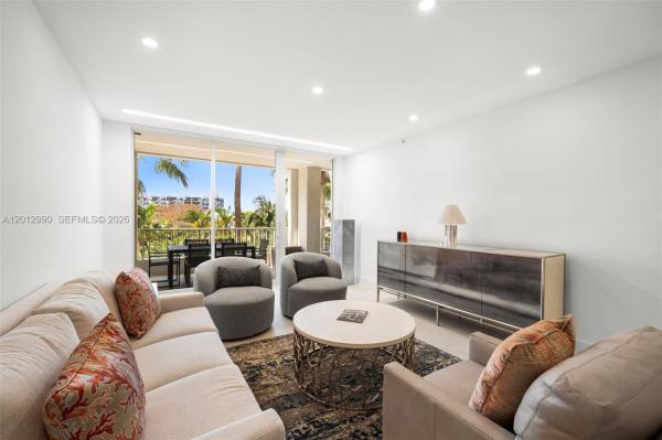 Resort Villa, 701 Crandon Blvd #401, Key Biscayne, Florida 33149, image 2