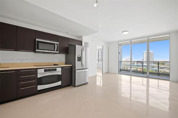 The Ivy At Riverfront, 90 SW 3rd St #1608, Miami, Florida 33130, image 1