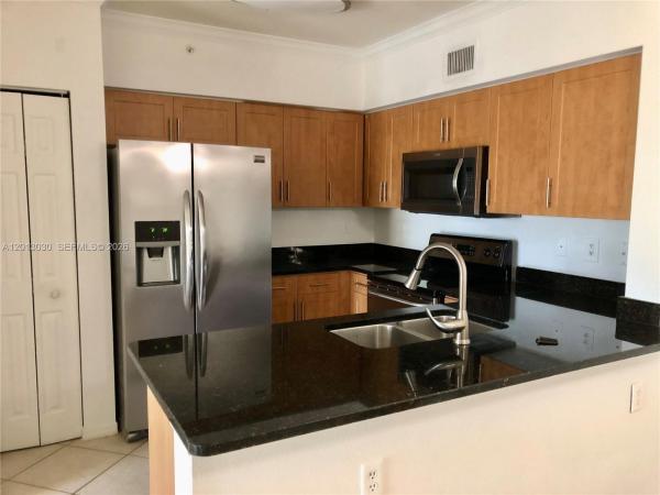6559 Emerald Dunes Dr #304, West Palm Beach, Florida 33411, image 1