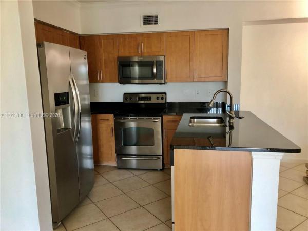 The Villas At Emerald Dunes, 6559 Emerald Dunes Dr #304, West Palm Beach, Florida 33411, image 2