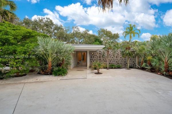 5305 SW 62nd Ave, Unincorporated Dade County, Florida 33155, image 1