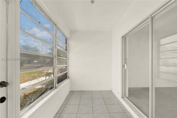 285 NE 191st St #2911, Unincorporated Dade County, Florida 33179, image 1