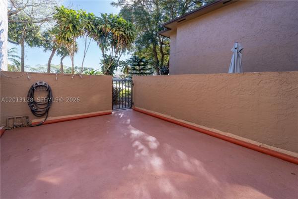 Alhambra Village, 2342 NW 36th Ave, Coconut Creek, Florida 33066, image 3