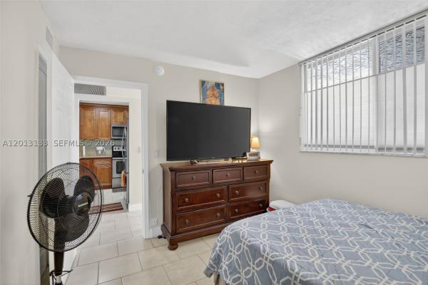 Lagoon Place, 9330 Lagoon Pl #307, Davie, Florida 33324, image 1