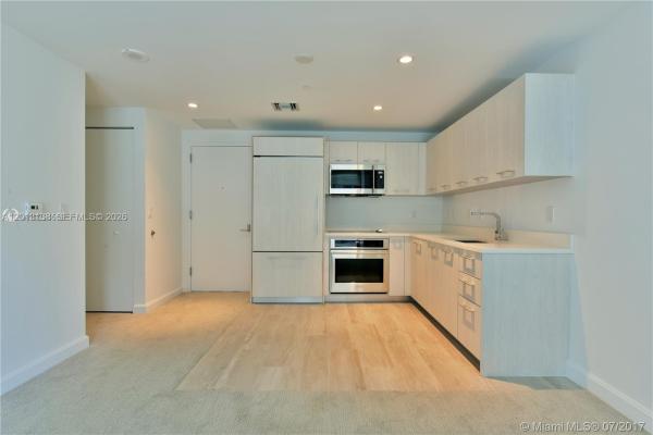 Brickell Heights East, 45 SW 9th St #1907, Miami, Florida 33130, image 1