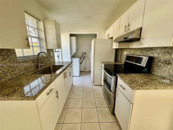 Hialeah Lawn, 666 W 17th St #1, Hialeah, Florida 33010, image 1