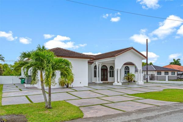 3201 SW 129th Ave, Unincorporated Dade County, Florida 33175, image 2