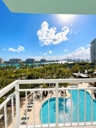 South Pointe Towers, 400 S Pointe Dr #707, Miami Beach, Florida 33139, image 1