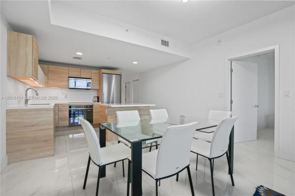 The Harbour North Tower, 16385 Biscayne Blvd #1402, North Miami Beach, Florida 33160, image 2