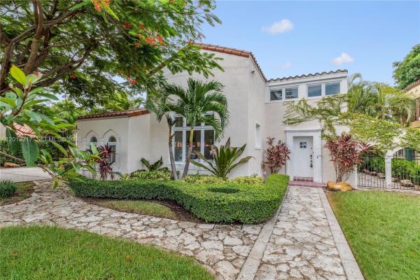 319 SW Mendoza Ave, Unincorporated Dade County, Florida 33134, image 1