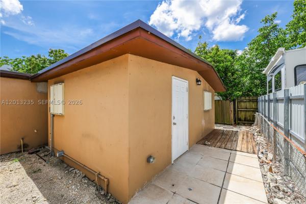 11600 SW 181st Ter, Unincorporated Dade County, Florida 33157, image 2