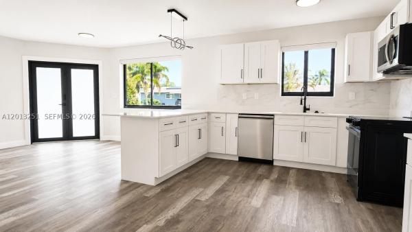 Heritage Homes, 7181 Raleigh St, Hollywood, Florida 33024, image 1