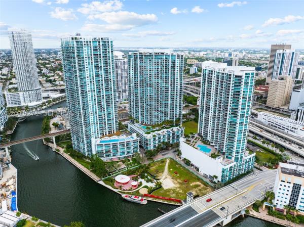 The Ivy At Riverfront, 90 SW 3rd St #2504, Miami, Florida 33130, image 3