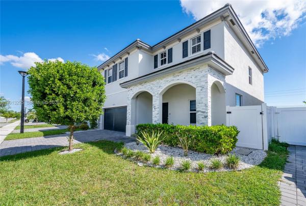 21325 SW 127th Ct, Unincorporated Dade County, Florida 33177, image 1
