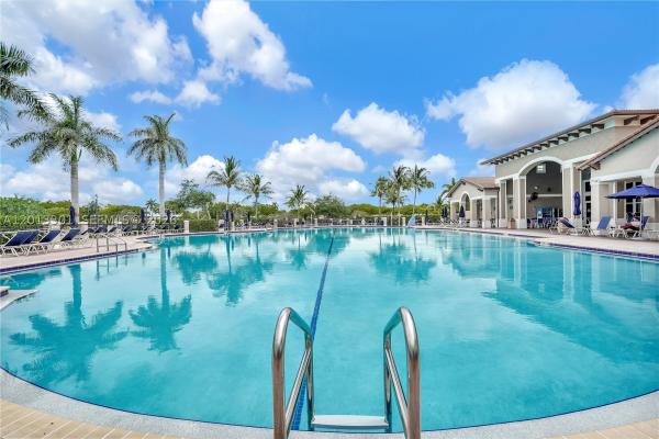 The Waterways At Isles Of Bayshore, 9354 SW 220th St, Cutler Bay, Florida 33190, image 3