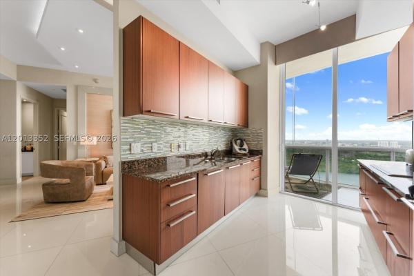 Tdr Tower 3, 15811 Collins Ave #3605, Sunny Isles Beach, Florida 33160, image 2