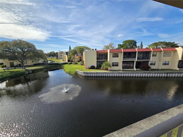 2050 Oleander Blvd #9-206, Fort Pierce, Florida 34950, image 1